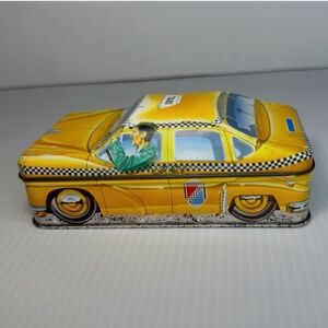 Vintage Ian Logan Carlectibles Yellow Taxi Cab Tin Car 1982 Made in England 5"